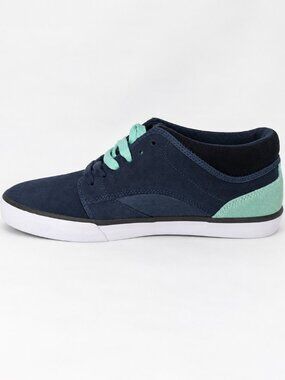 Gravis Navy & Mint Men’s Skate Sneakers Size 9